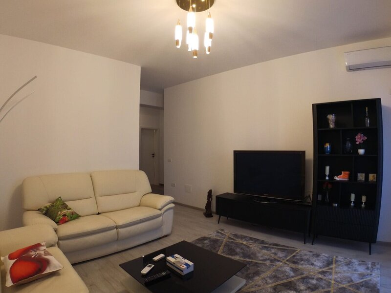 Berceni - Ap. Patriei 2 Camere Decomandat